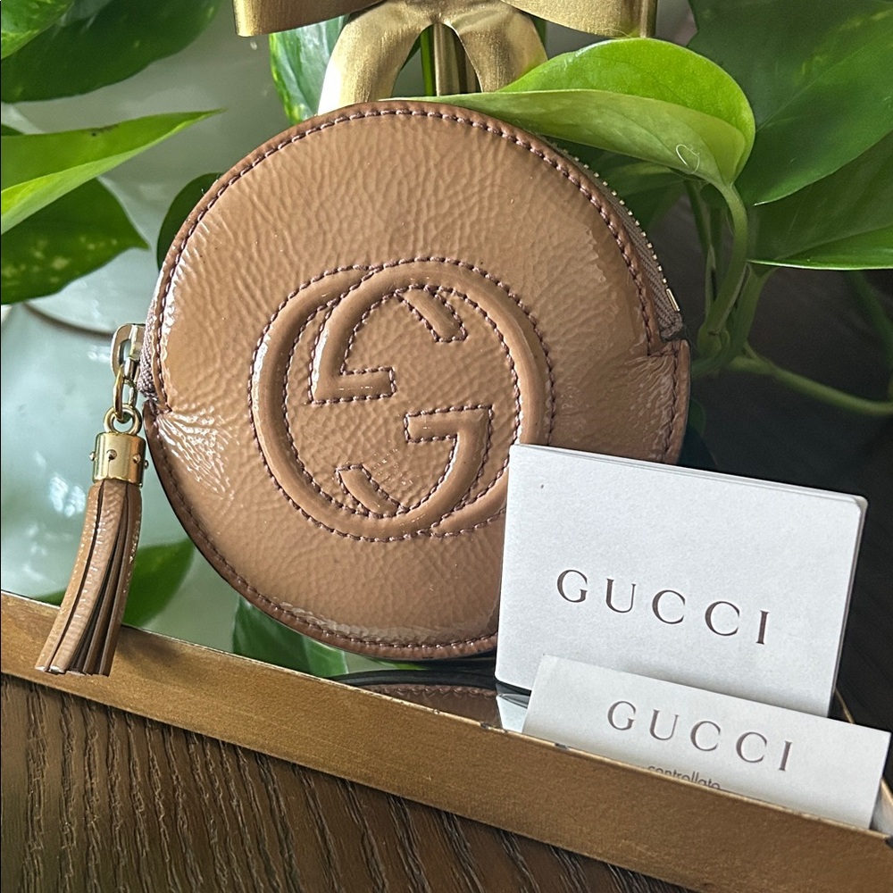 Gucci  Soho Patient Leather Coin Pouch